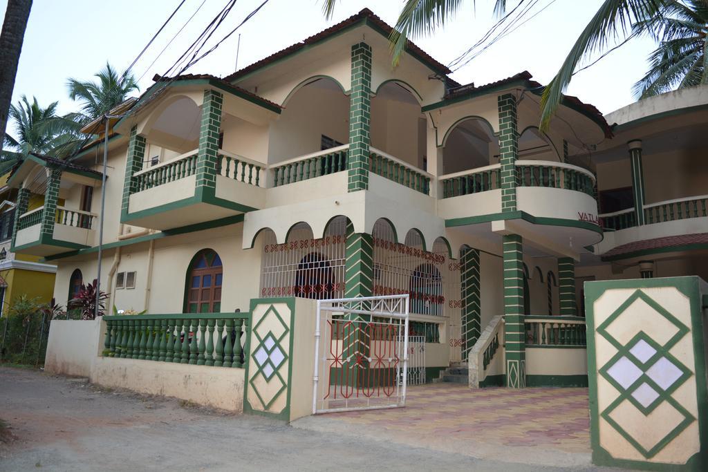 Vailankanni Guesthouse Morjim Bagian luar foto