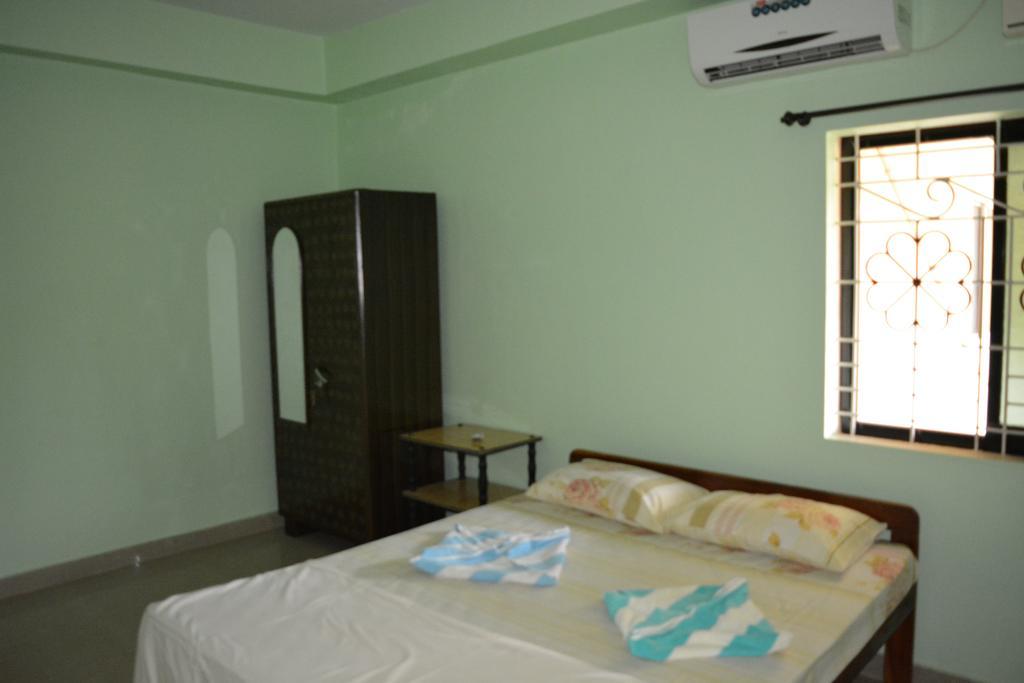 Vailankanni Guesthouse Morjim Ruang foto